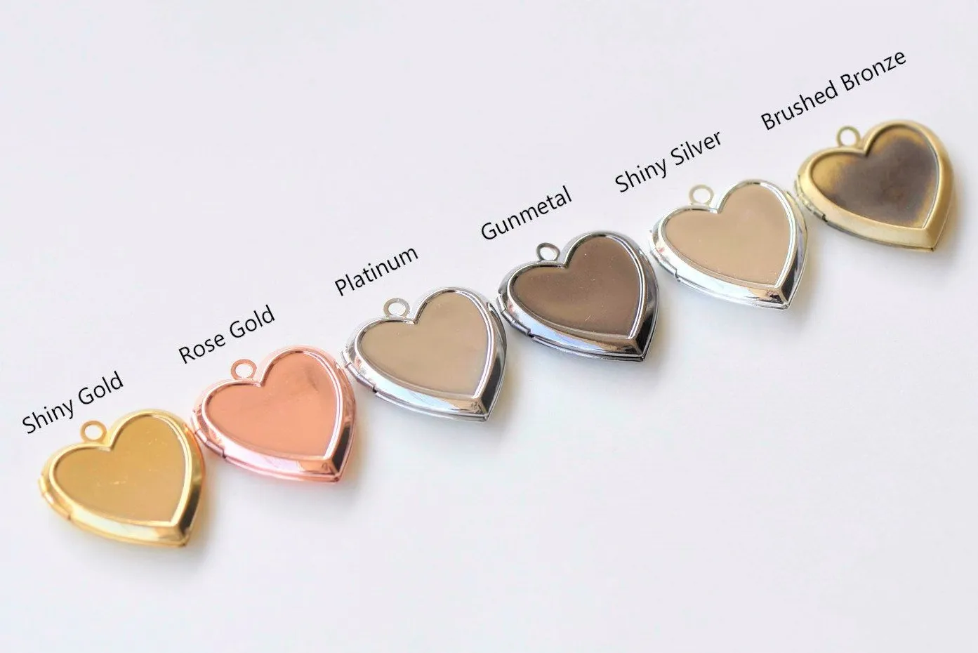 4 pcs Flat Back Bezel Heart Photo Memory Locket Pendants