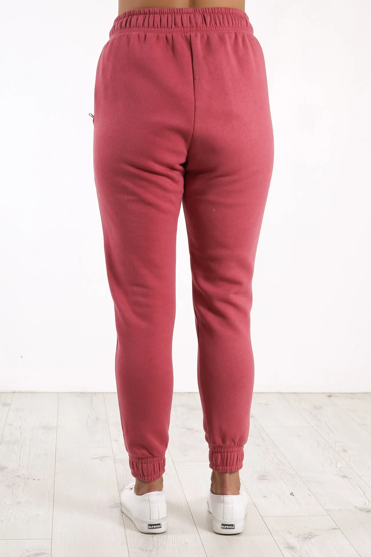 Avril Jogger Raspberry