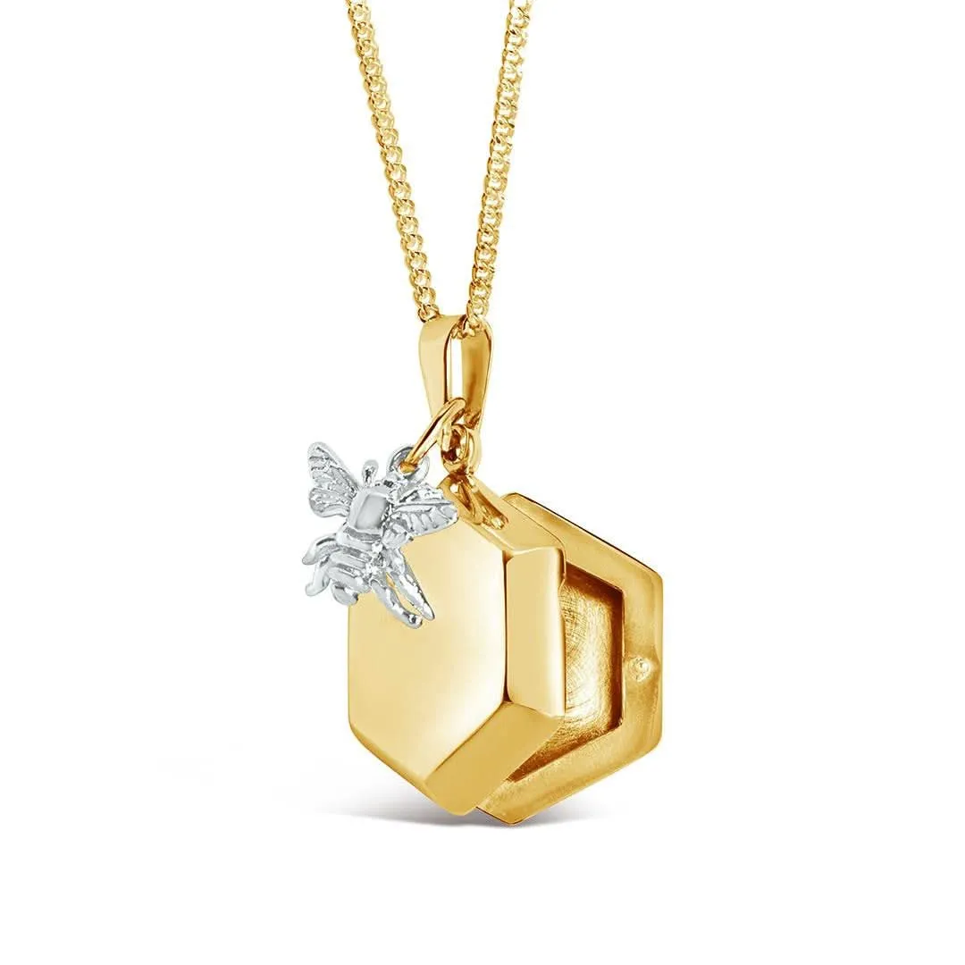 Bee Locket Gold   Photos