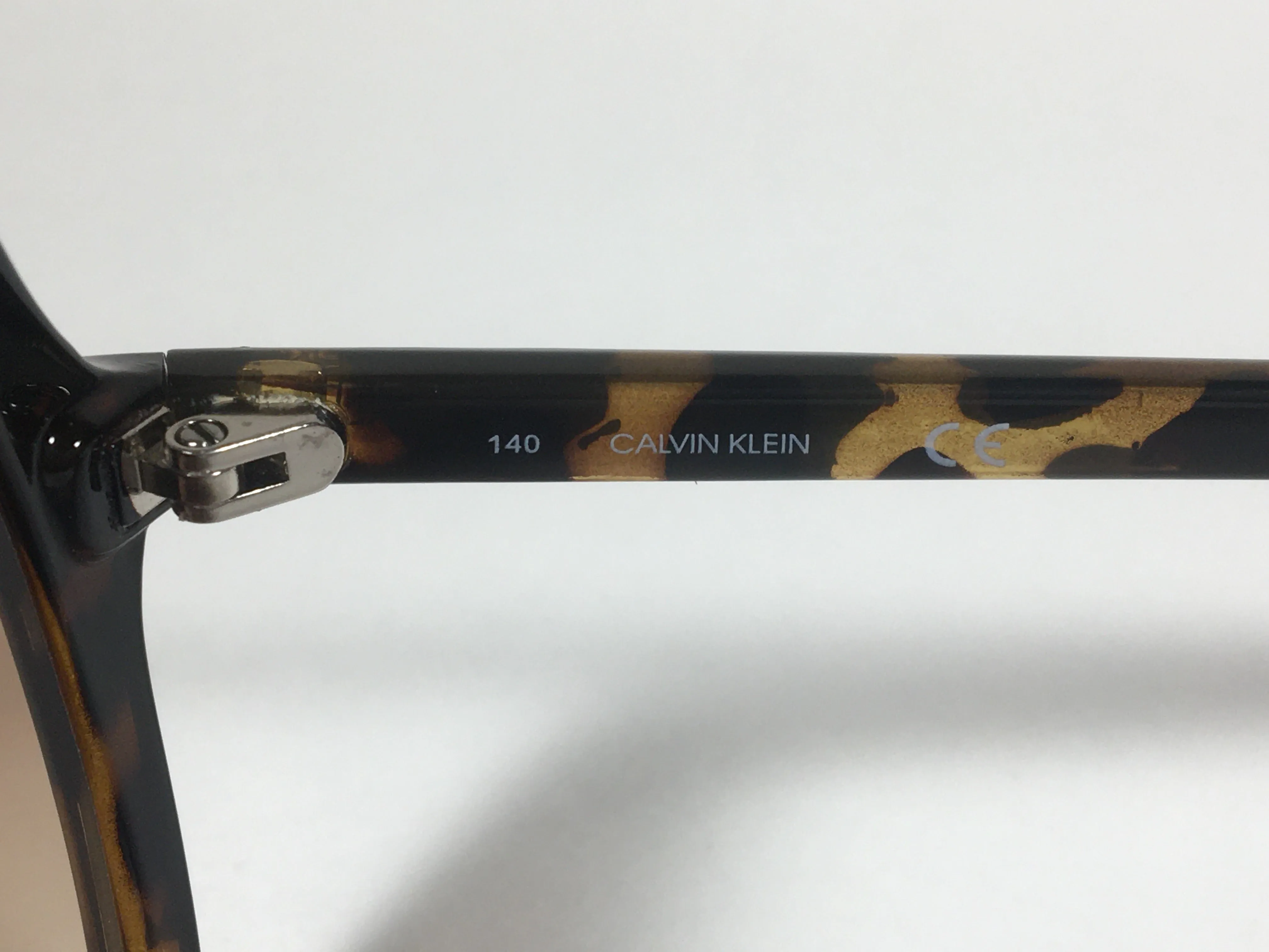 Calvin Klein Butterfly Sunglasses CK19561S 235 Brown Tortoise Frame Brown Gradient Lens