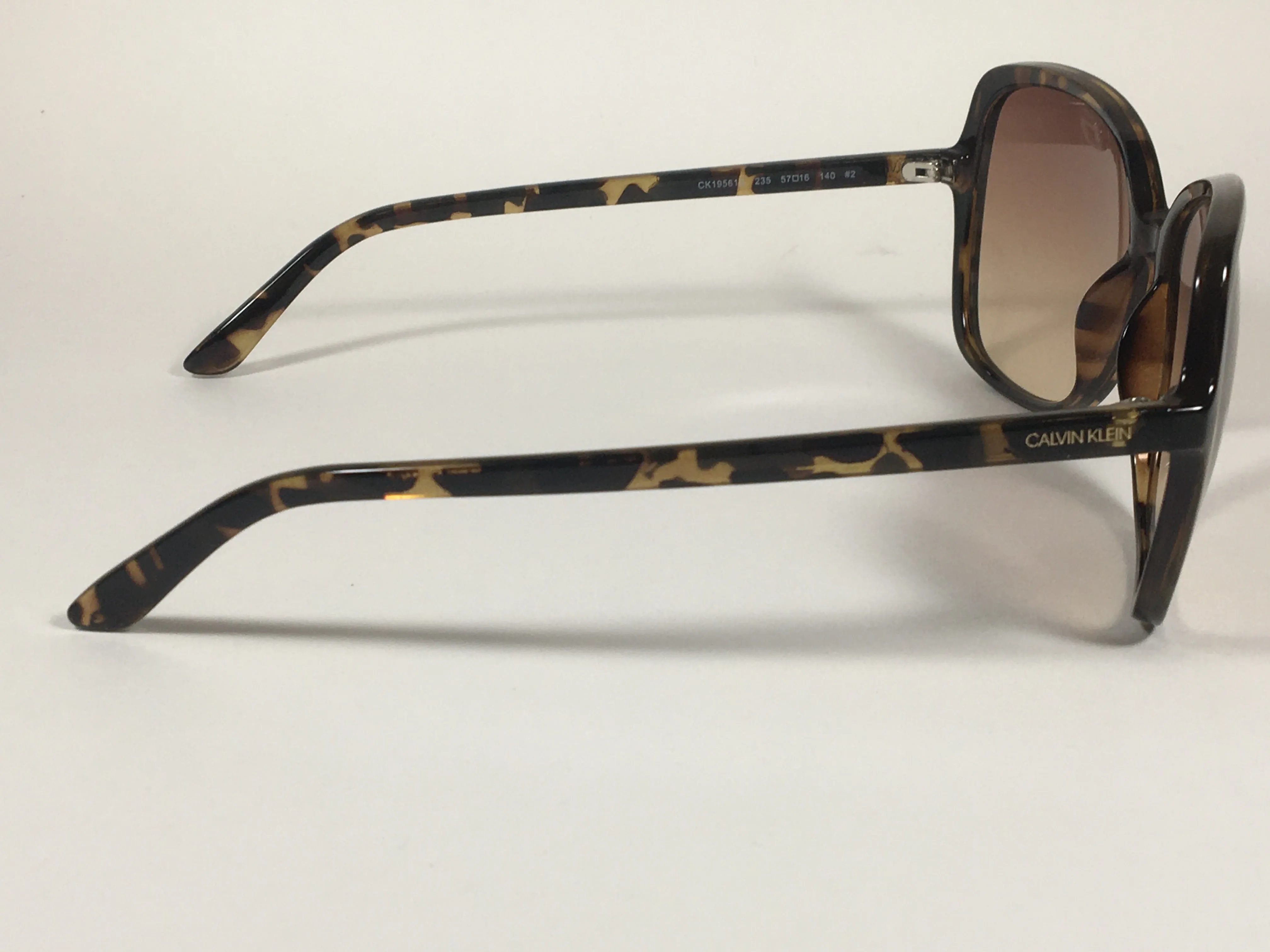 Calvin Klein Butterfly Sunglasses CK19561S 235 Brown Tortoise Frame Brown Gradient Lens