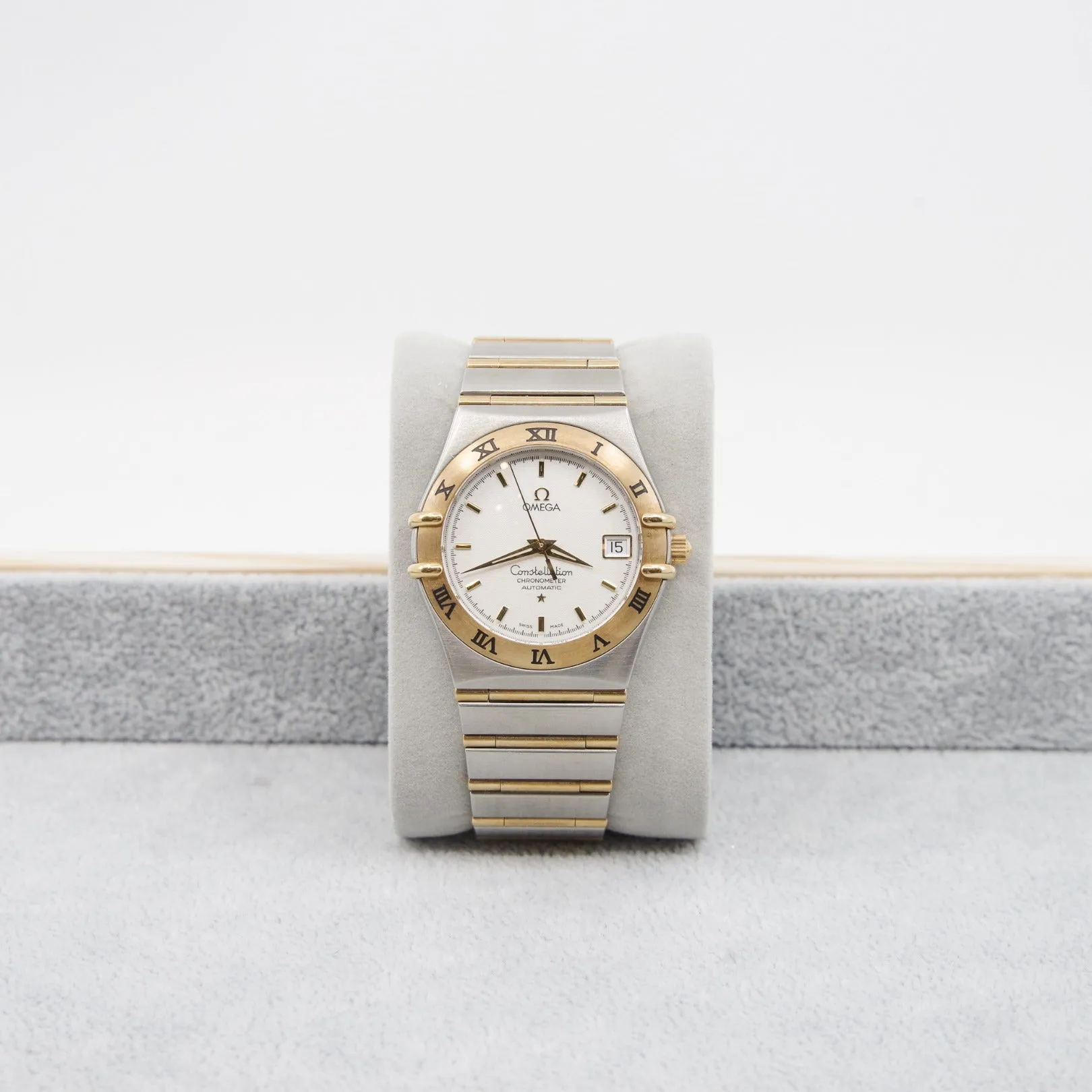 Consterllation men watch automatic  gold mix steel