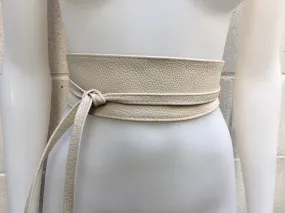 Cream obi belt in soft leather. Wrap belt in  light beige. Wide waist belt in genuine leather. Genunine leather wraparound boho dress belt