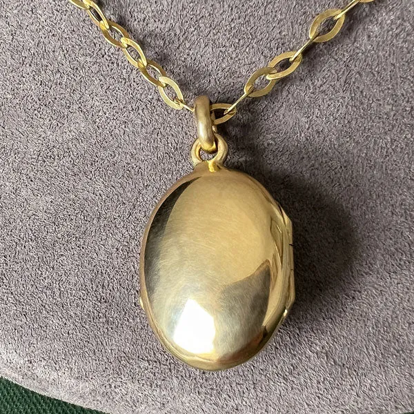 Early Victorian Rose Cut Diamond Locket