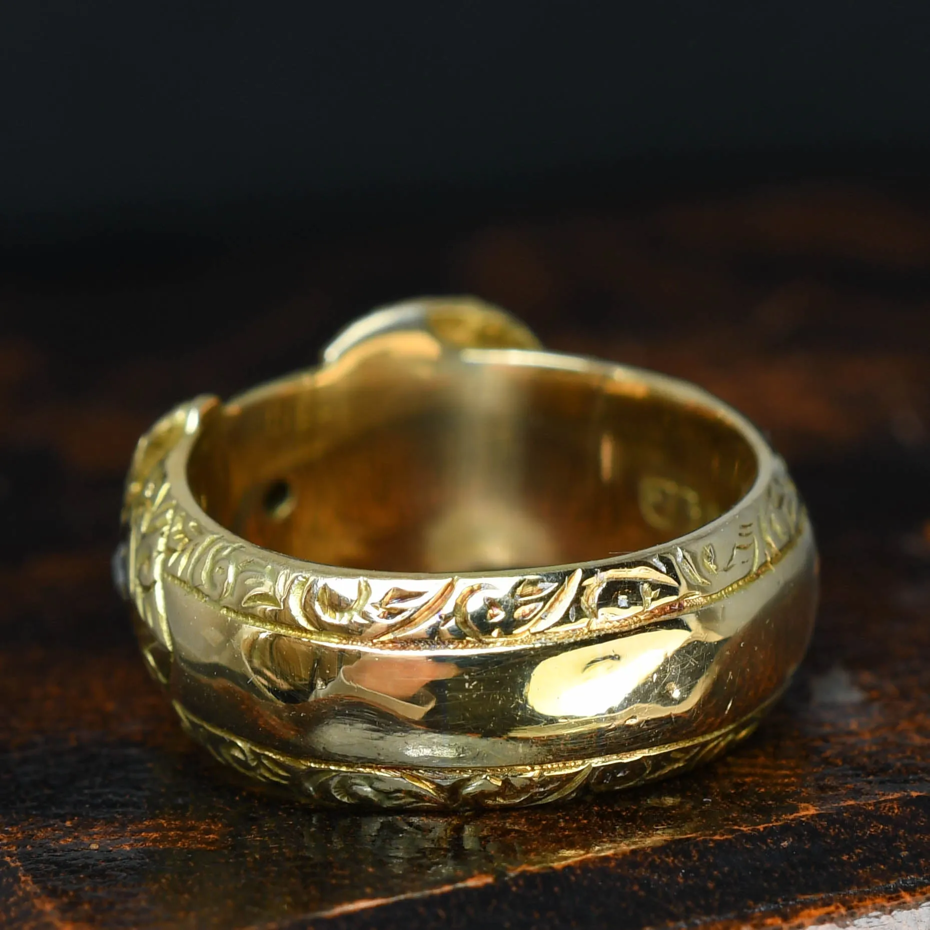 Edwardian 18k Gold Diamond Buckle Ring