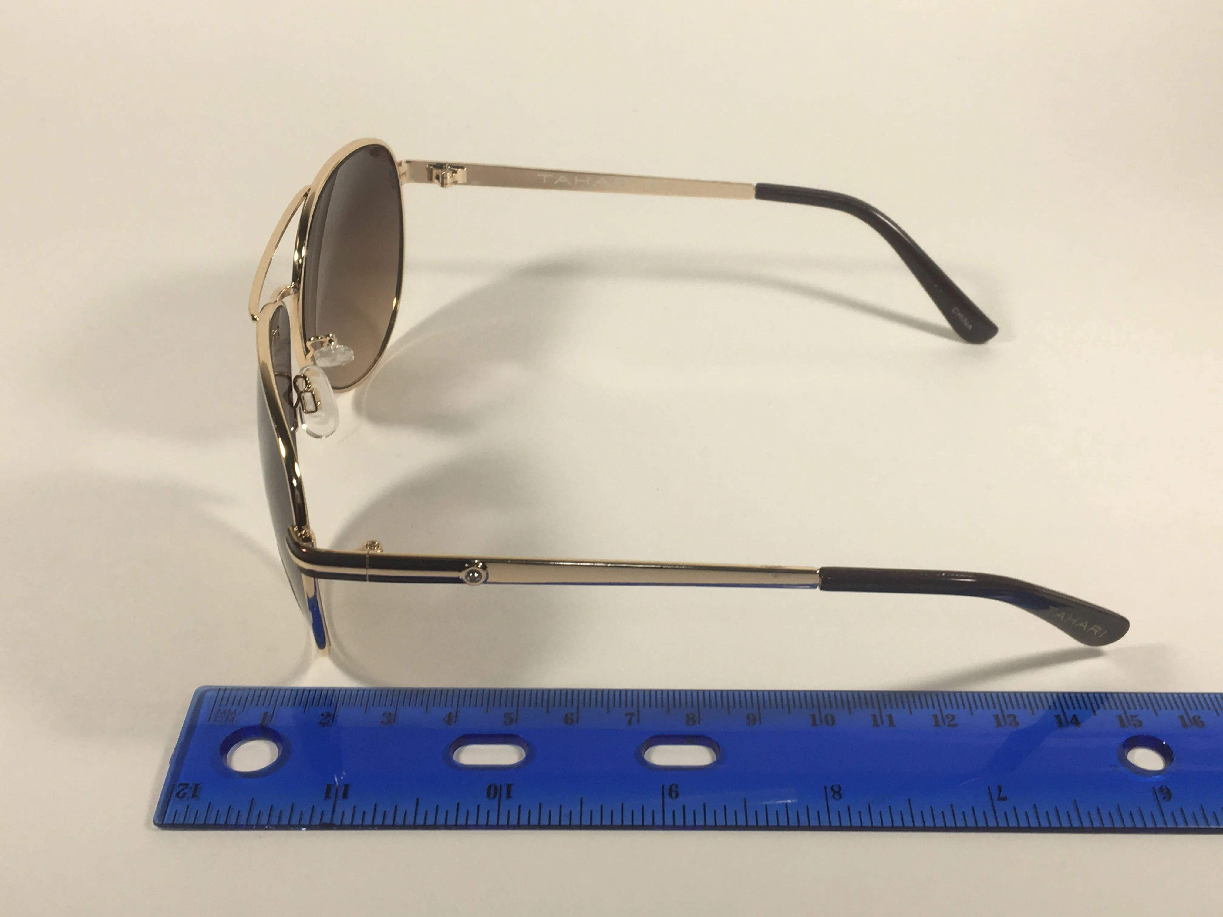 Tahari Aviator Sunglasses Brown And Gold Metal Brown Gradient Lens TH752 GLDBN