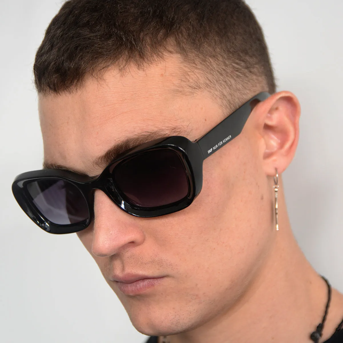 Turin - Black Shiny - Grey Gradient Lens