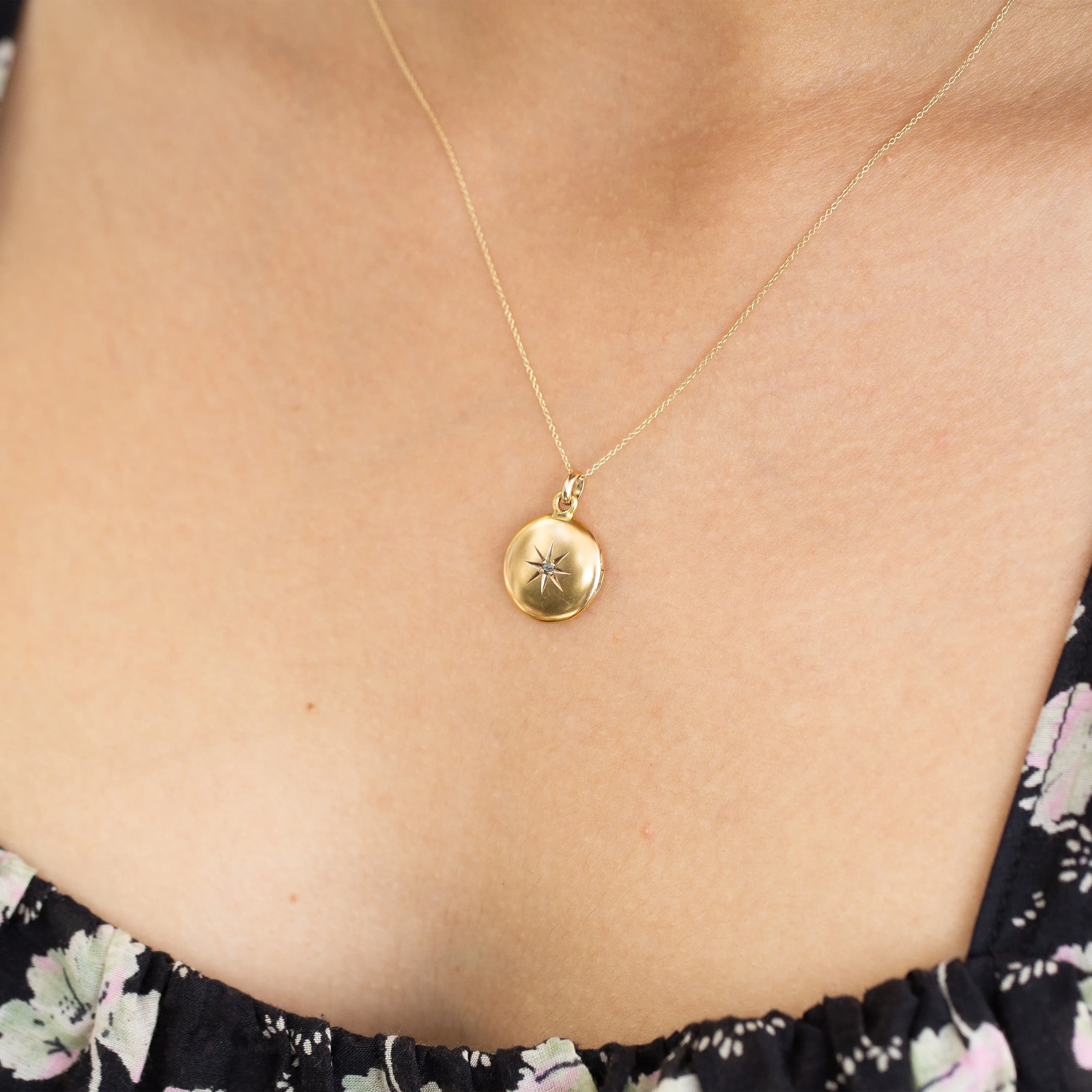 Victorian 14k Yellow Gold And Rose Cut Diamond Locket
